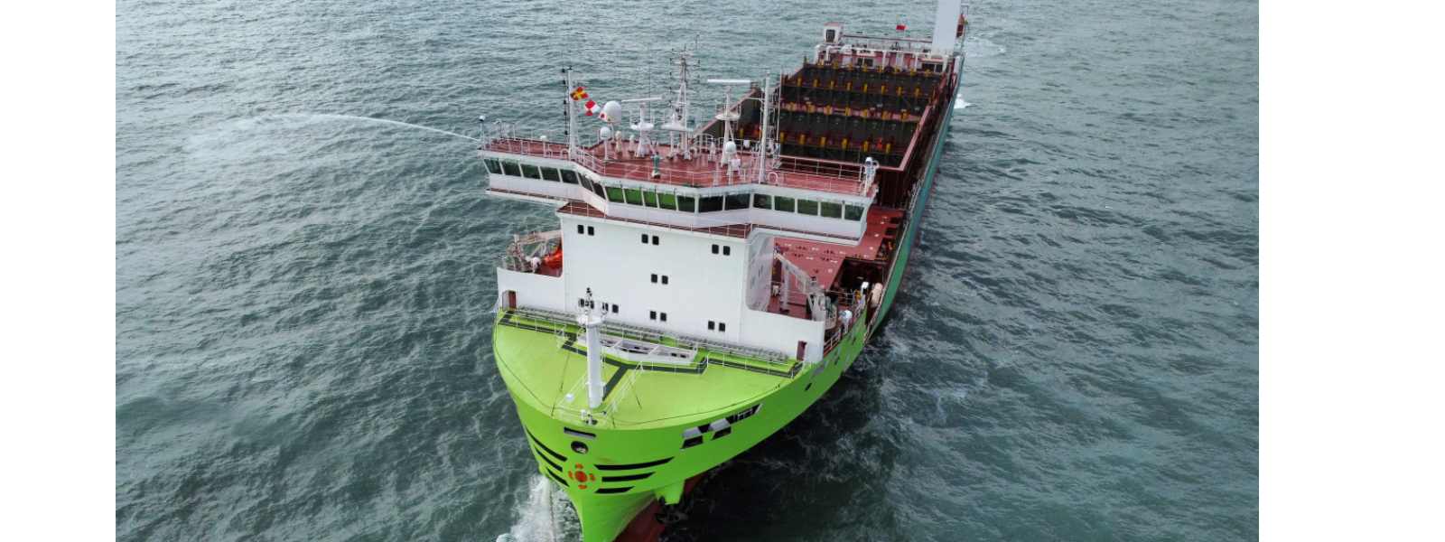 බොරතෙල් නෞකාවක් අද දිවයිනට